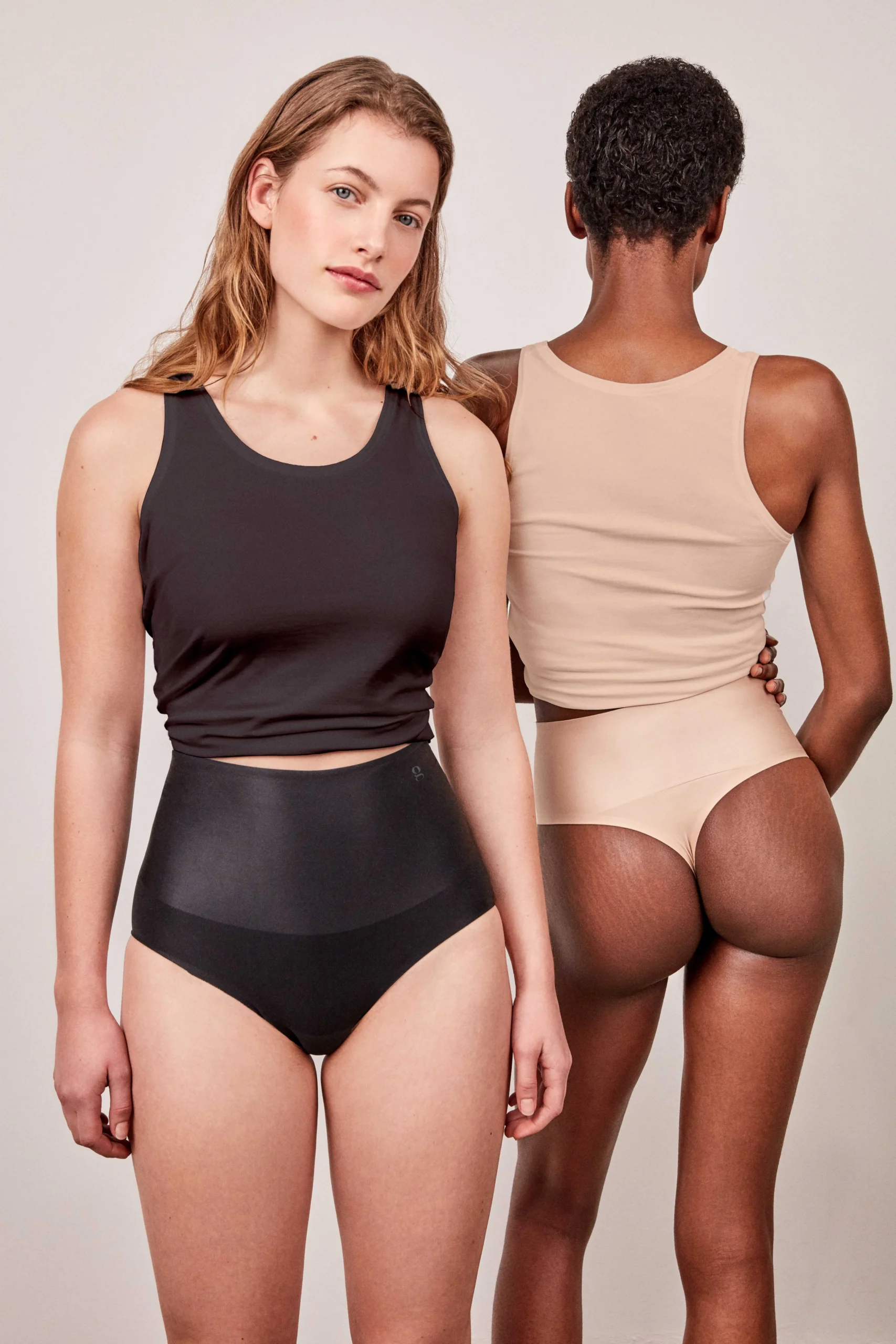 TANGA GISELA 1/10054B MOLDEADOR